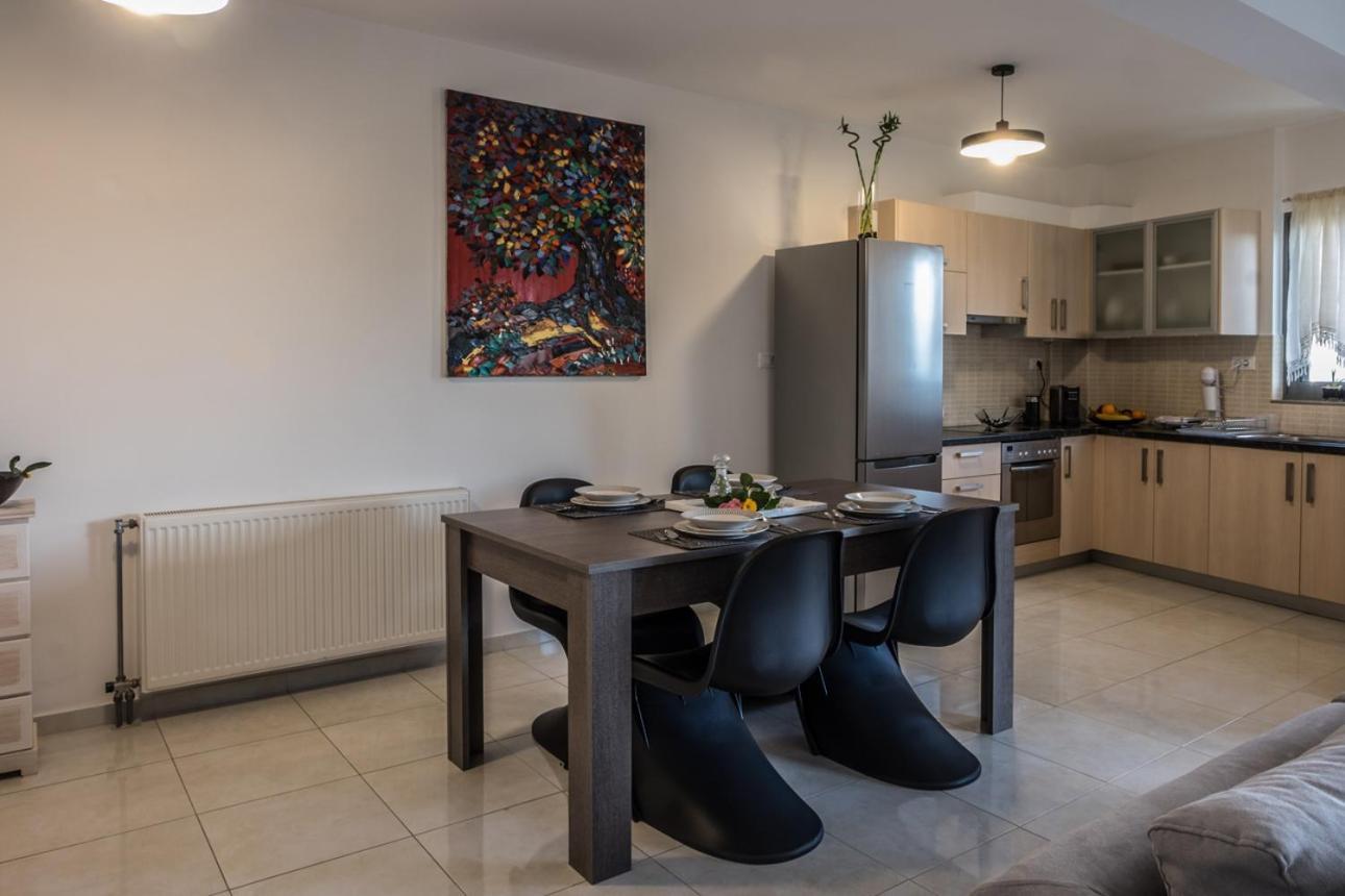 Holy Paraskevi Apartment Агиос-Николаос Экстерьер фото