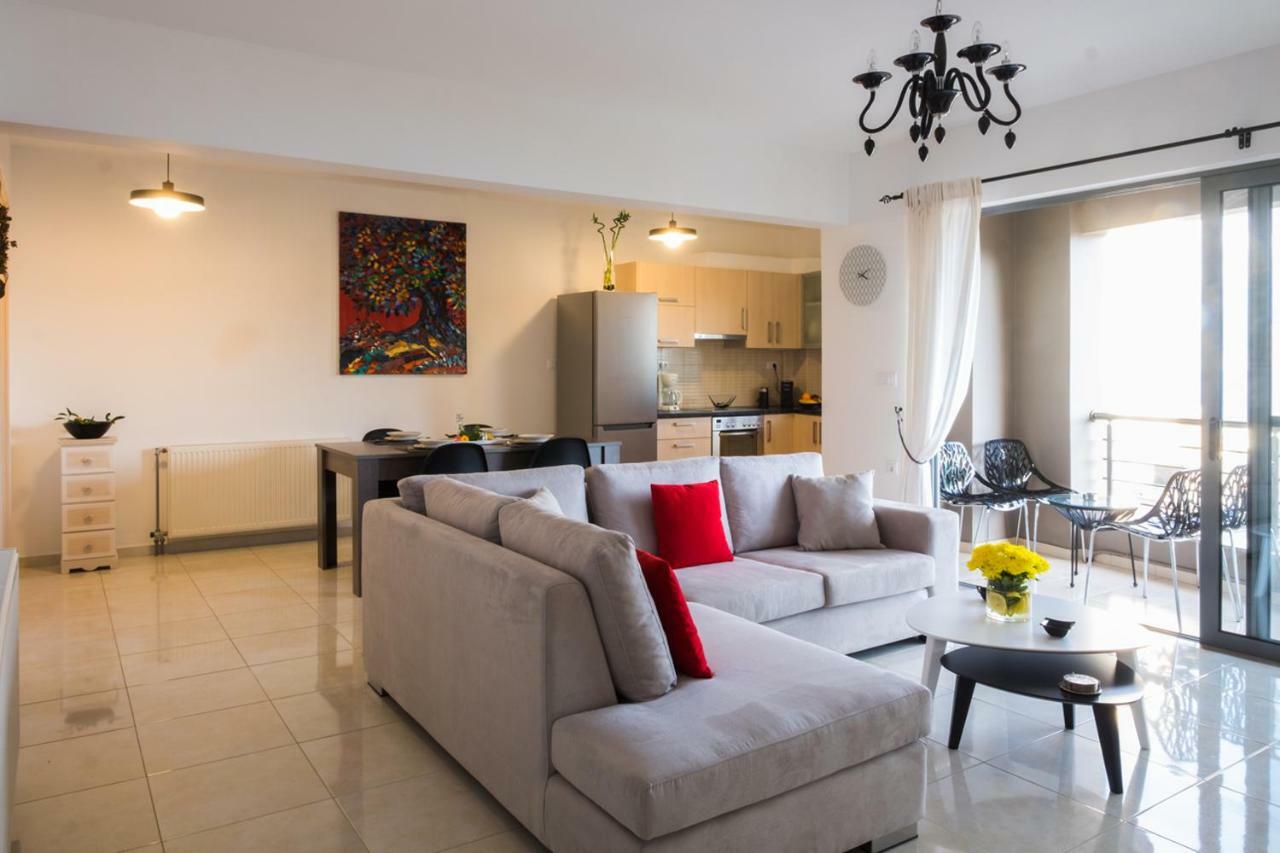 Holy Paraskevi Apartment Агиос-Николаос Экстерьер фото