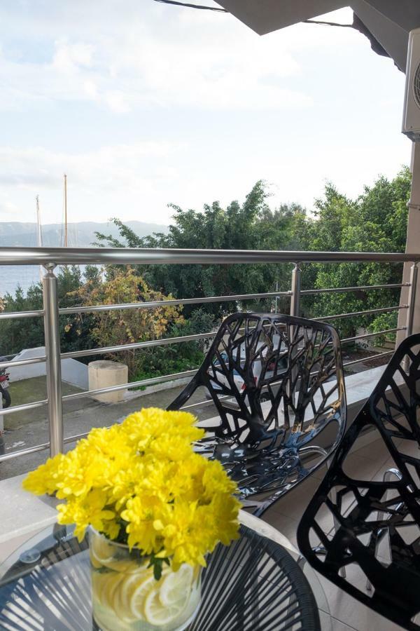 Holy Paraskevi Apartment Агиос-Николаос Экстерьер фото